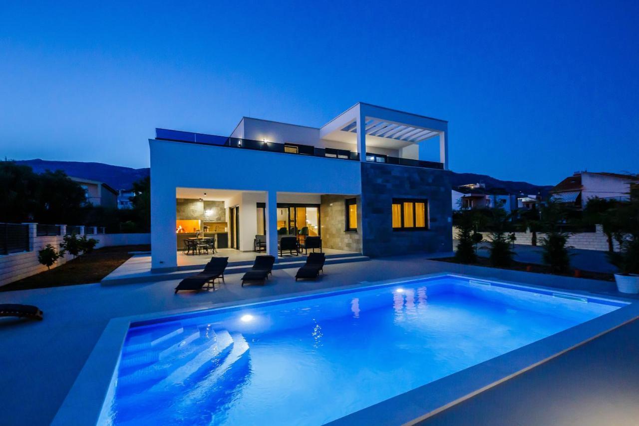 Villa Luka Kastela Exterior photo
